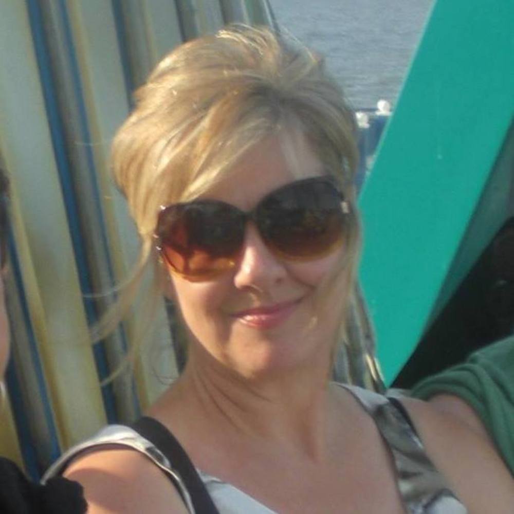 Meet your Posher, Mercedes